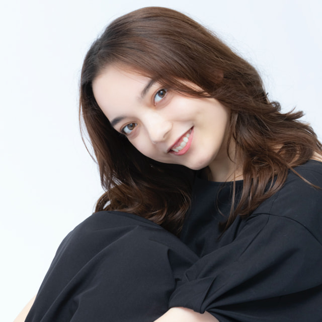 ストルトン 絵美莉